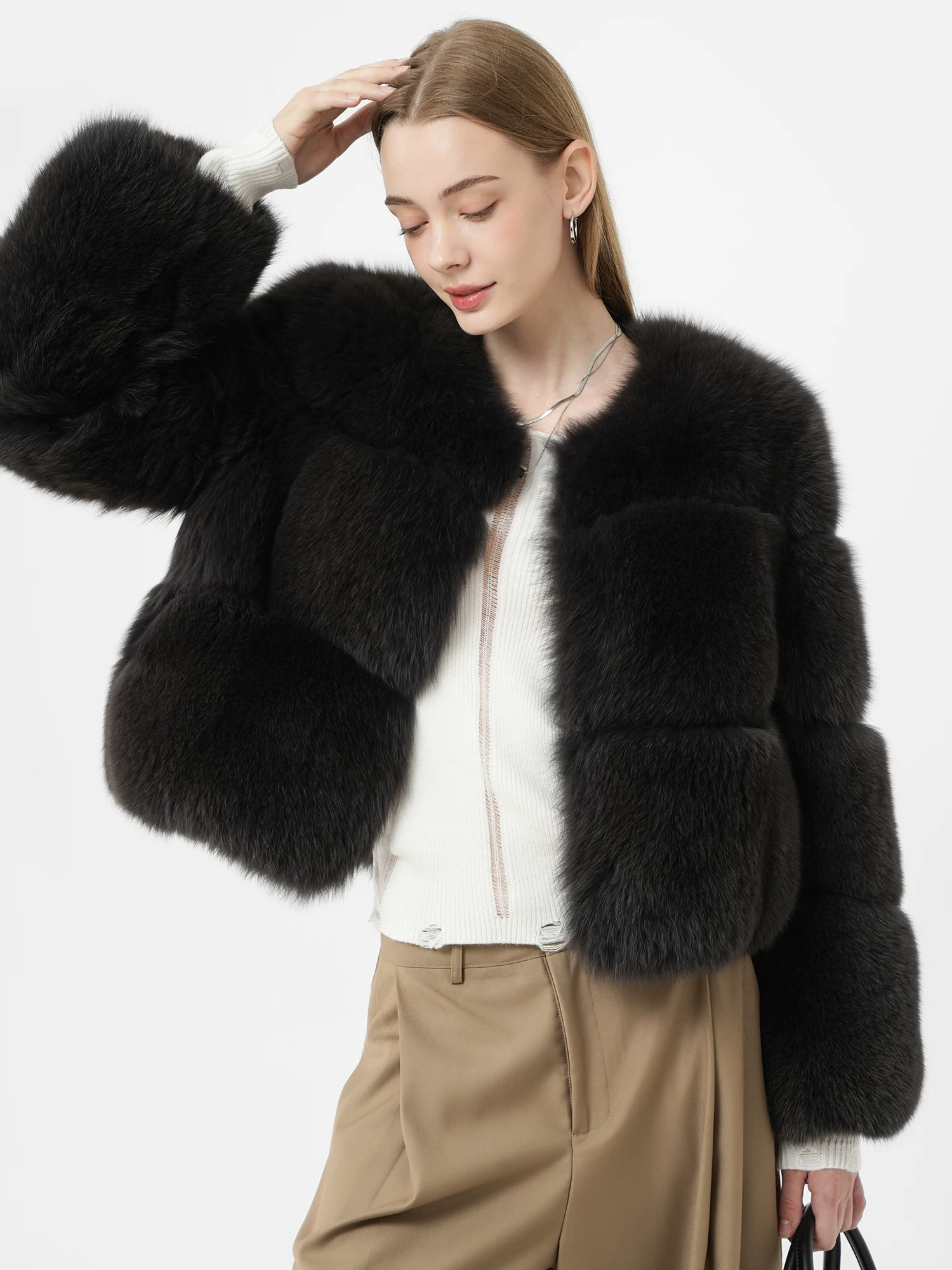 Classic youthful short-style full-pelt fox fur coat